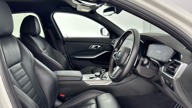 BMW 3 Series 320i M Sport 4dr Step Auto Petrol Saloon